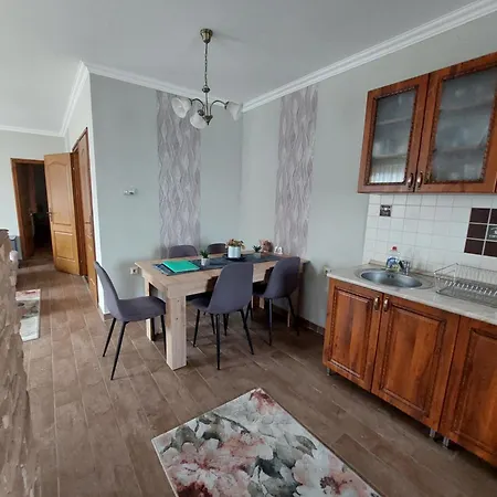 Akacvirag Airport Vendeghaz Appartement Debrecen