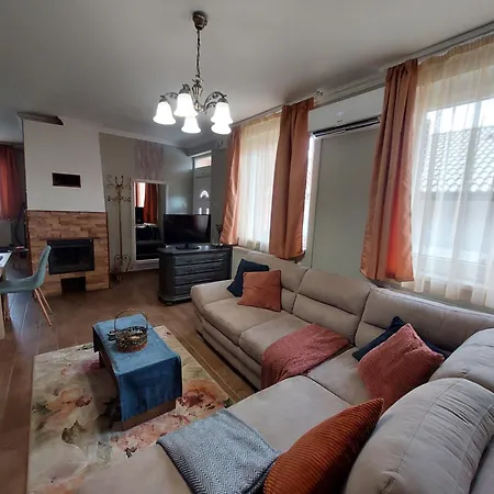 Akácvirág Airport * Debrecen