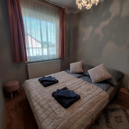 Appartement Akacvirag Airport Vendeghaz Debrecen