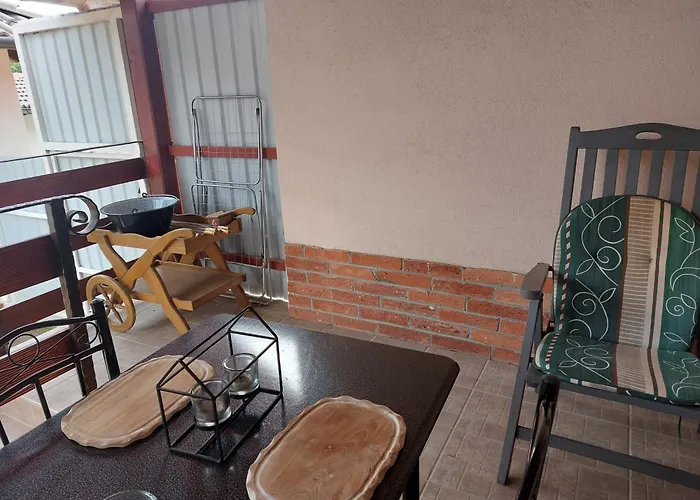 Apartamento Akácvirág Airport Debrecen