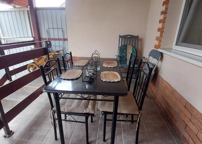 Akácvirág Airport Apartamento