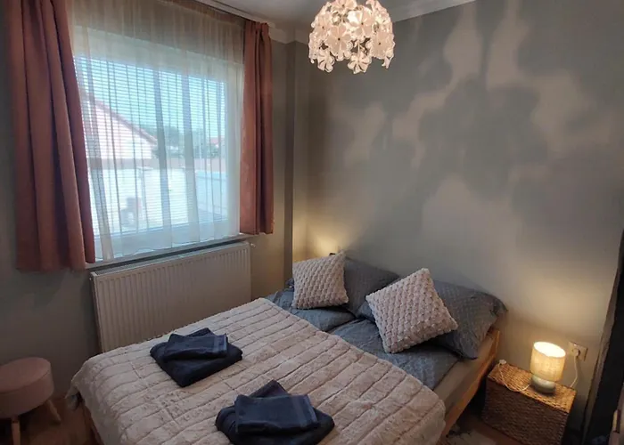 Apartamento Akácvirág Airport